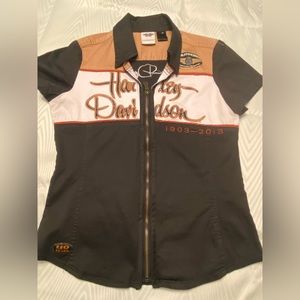 Harley Davidson Medium womens  zip up 110 year anniversary shirt.